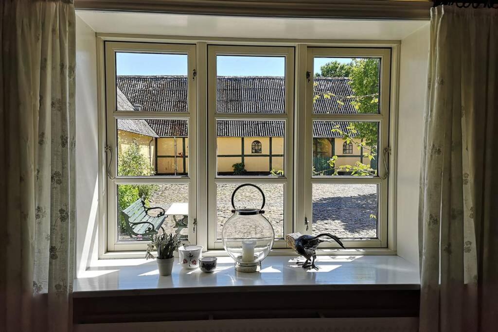 Photo of Others in Ugledige