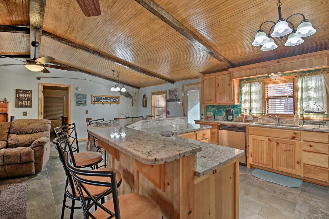 Photo of Livingroom in Mid America