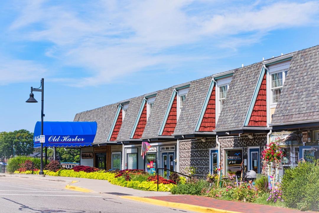 Photo of Buildings in South Haven