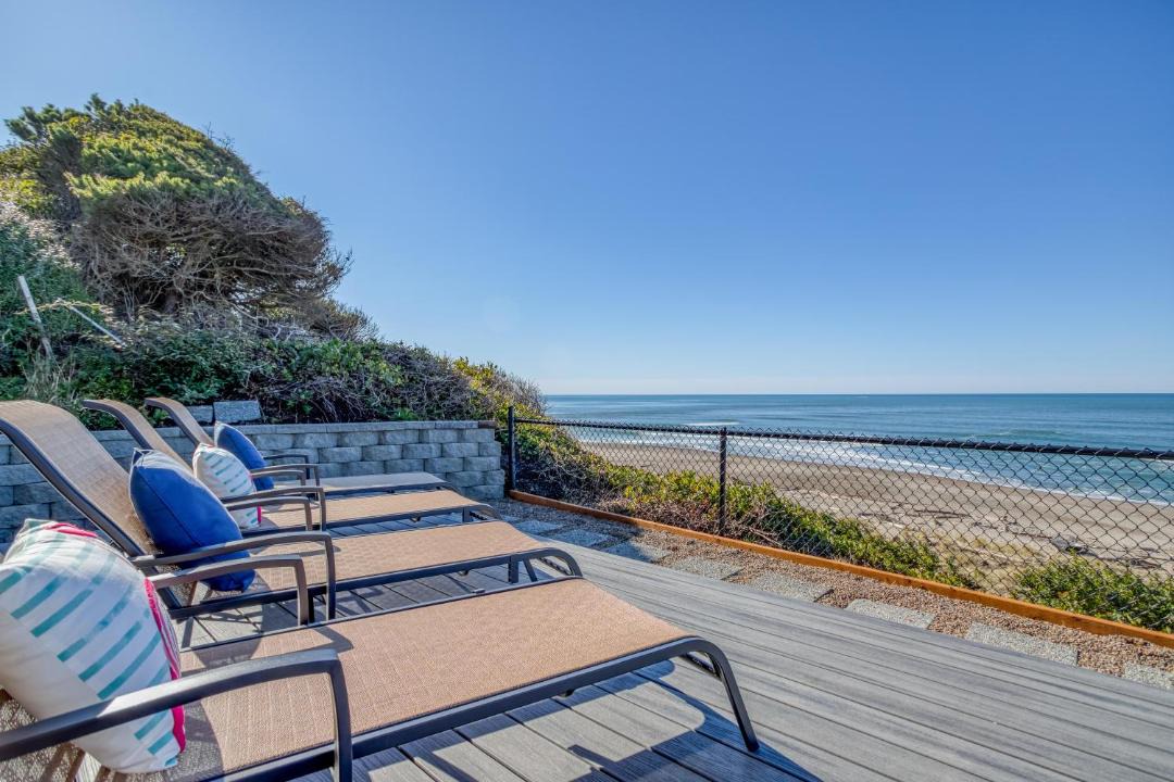 Photo of Others in Lincoln City
