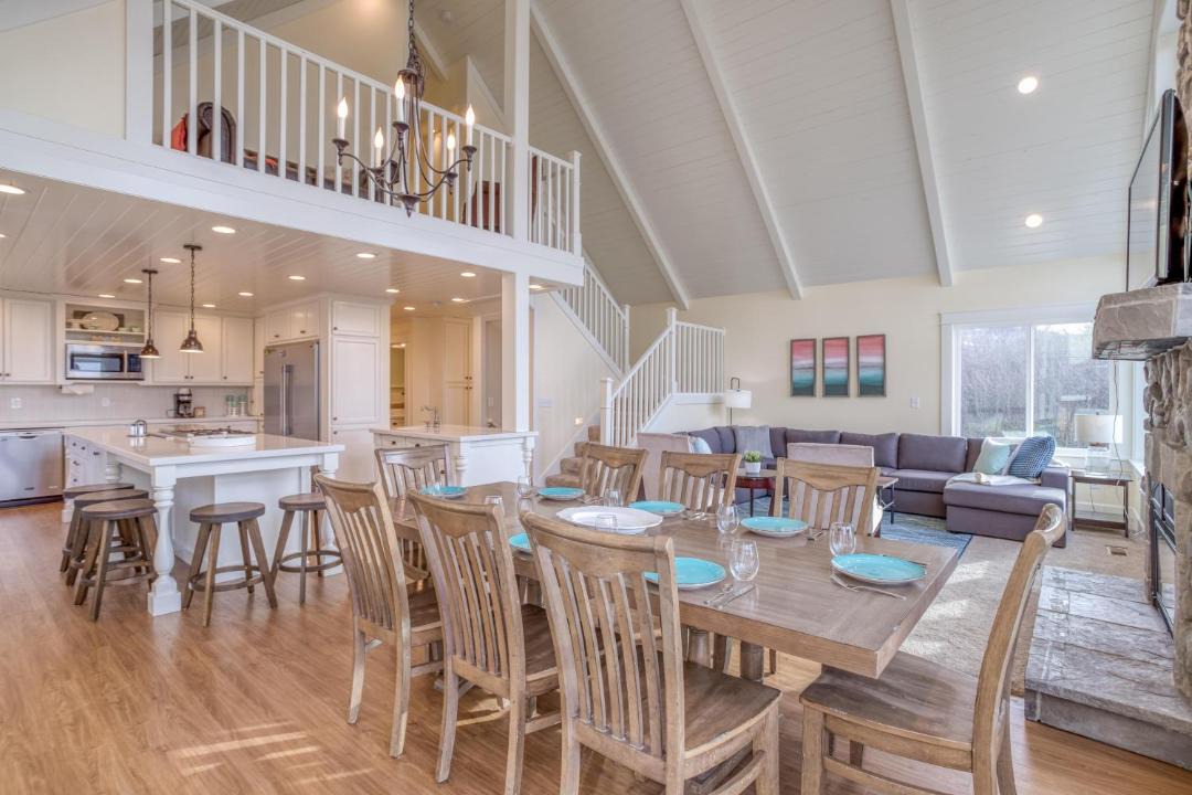 Photo of Others in Netarts