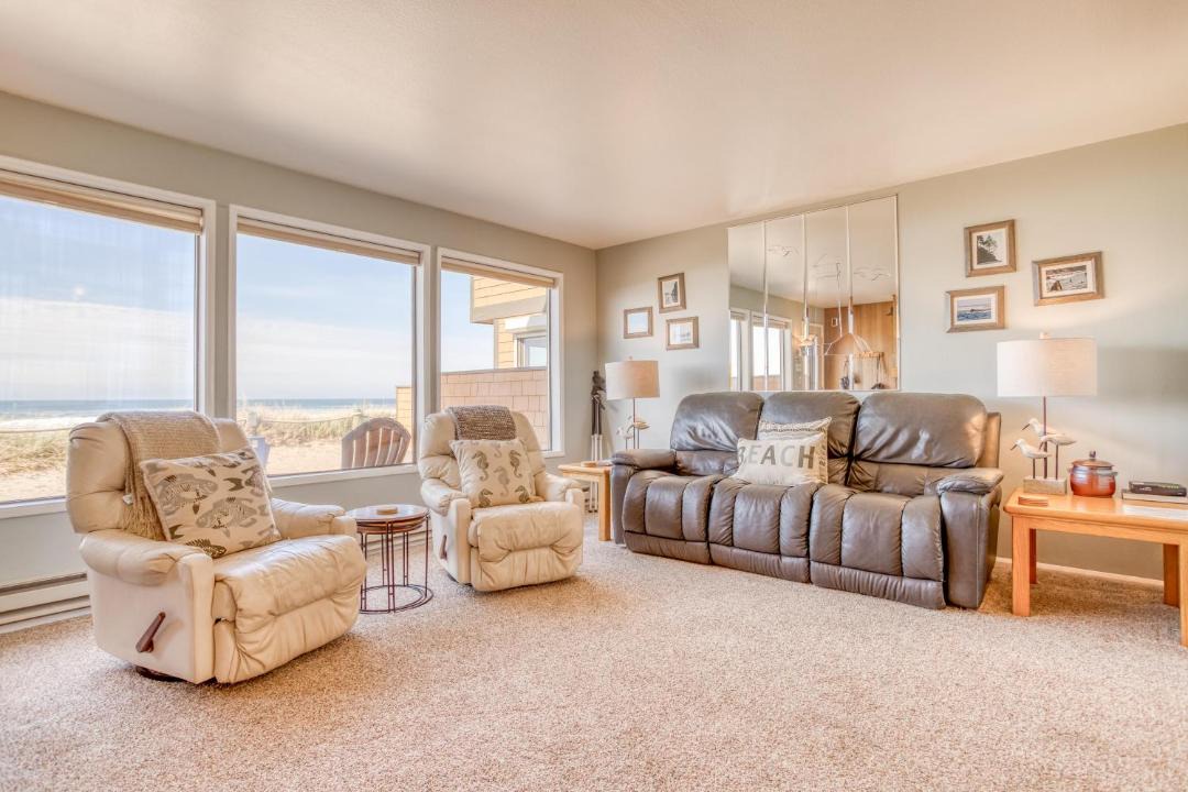 Photo of Others in Neskowin