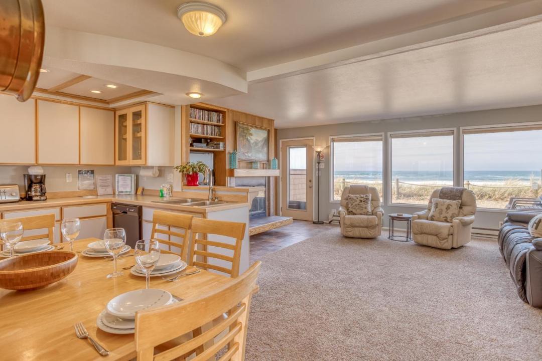 Photo of Others in Neskowin