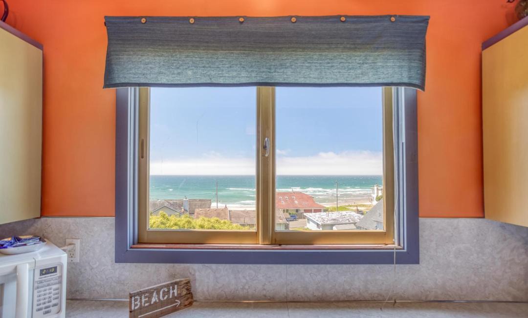 Photo of Others in Roads End