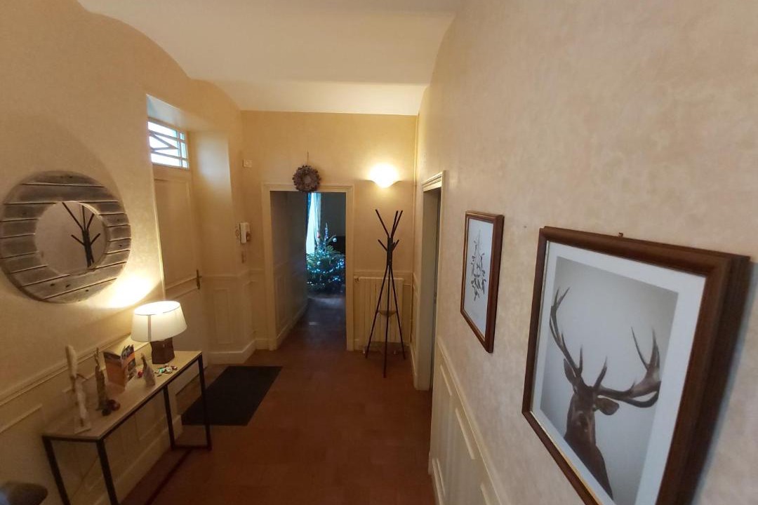 Photo of Others in Verneuil