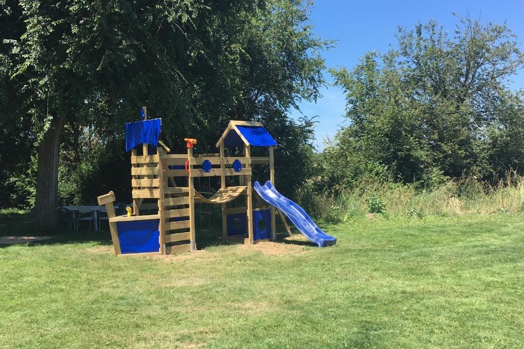 Photo of Others in LʼIle-dʼOlonne