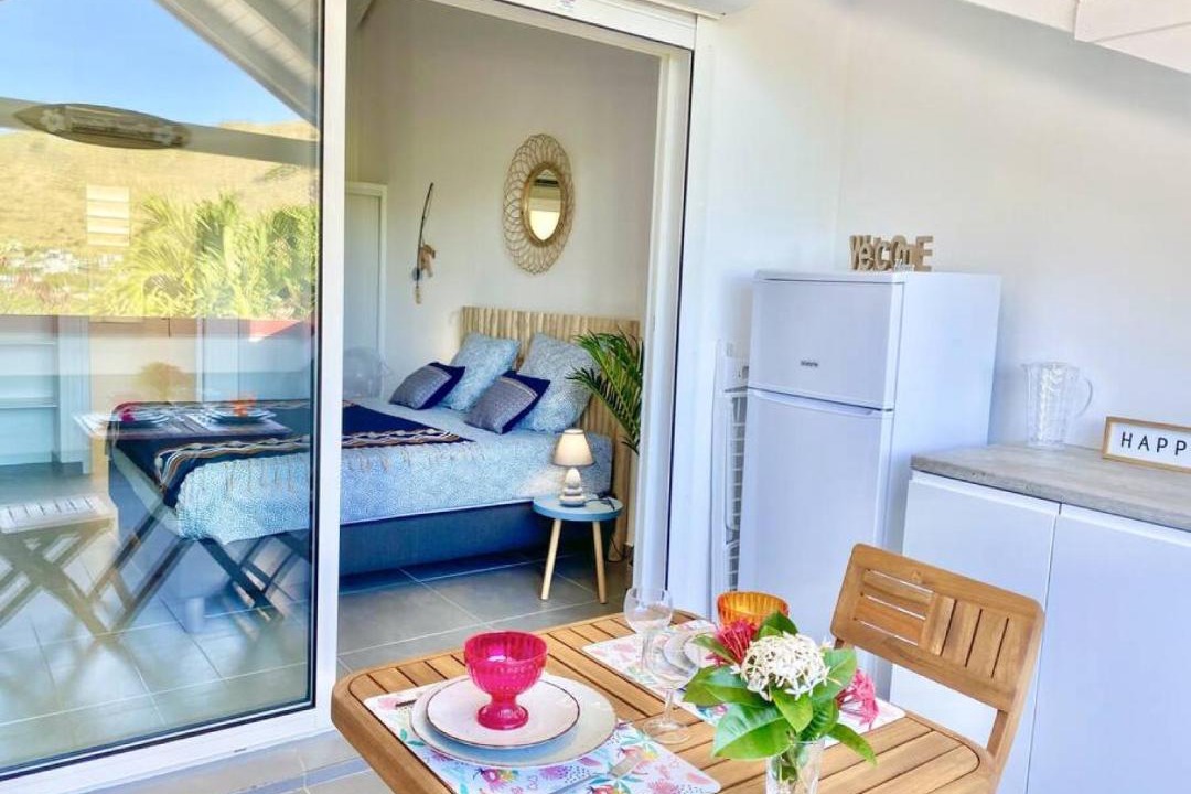 Photo of Livingroom in Cul de Sac