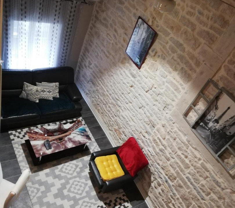 Photo of Others in Plombiees-Les-Dijon