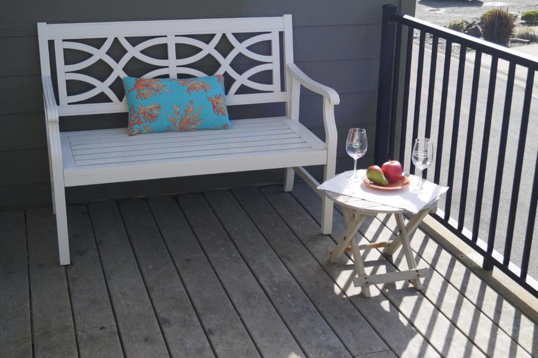 Photo of Patio Balcony in Gold Beach