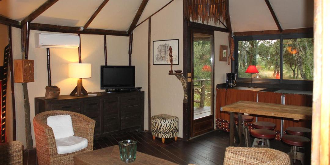 Photo of Others in Boisseron