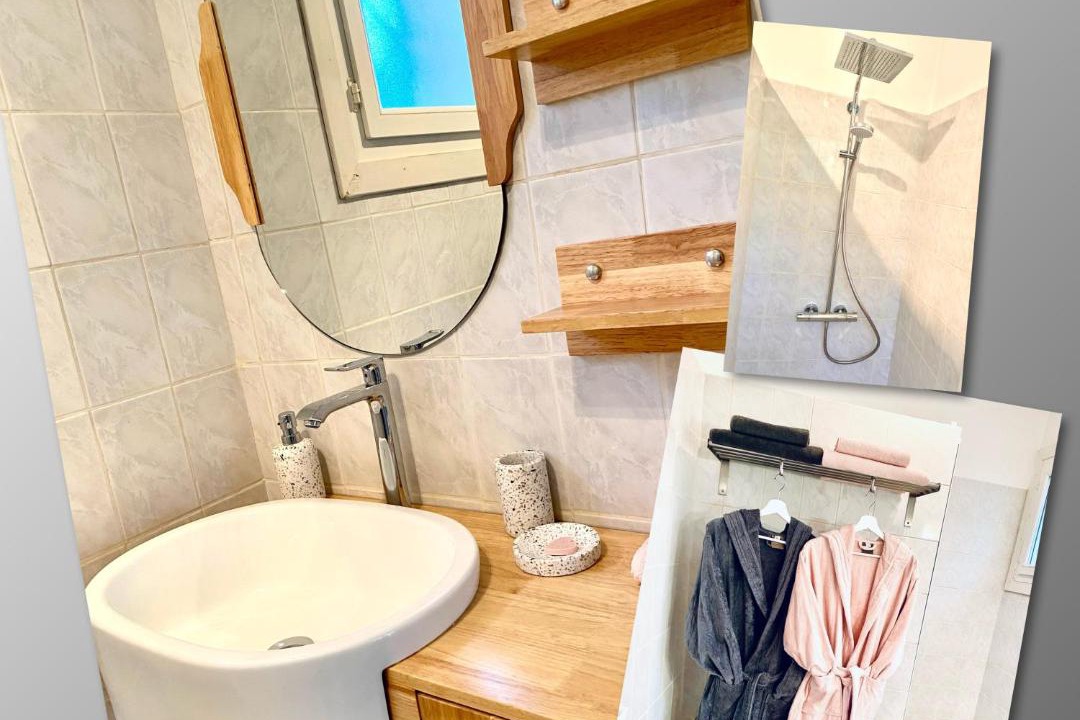 Photo of Bathroom in Rocbaron