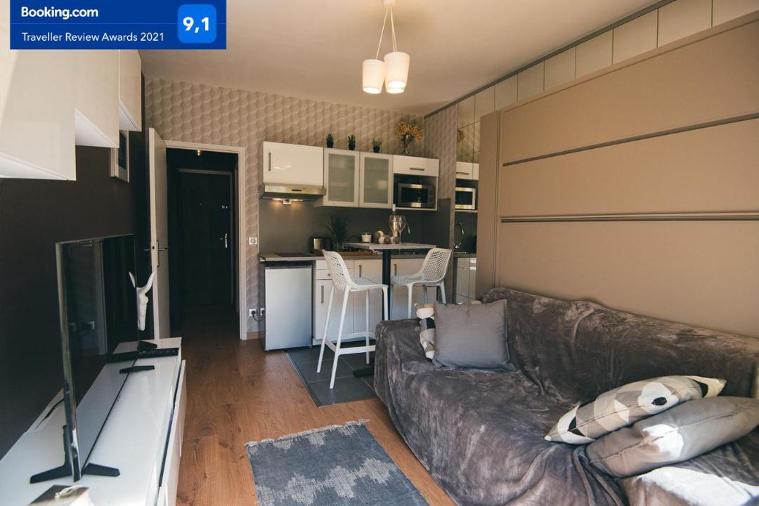 Photo of Others in Le Chesnay