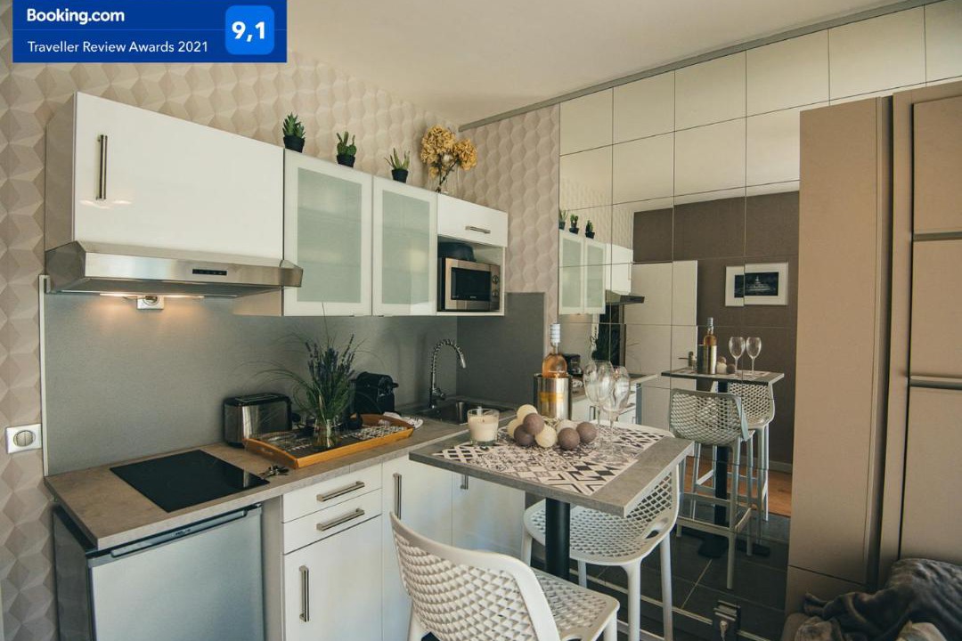 Photo of Kitchen in Le Chesnay