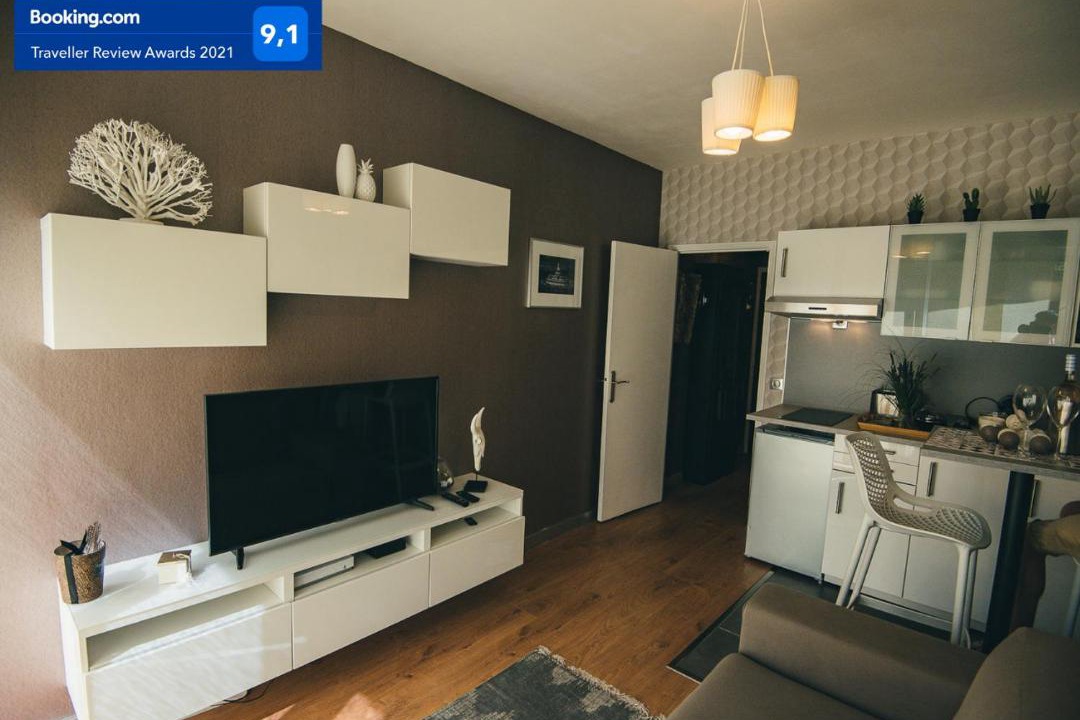 Photo of Others in Le Chesnay