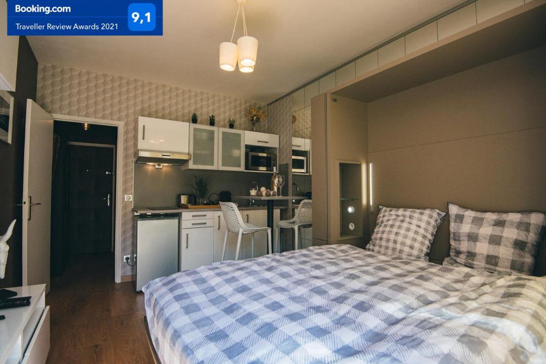 Photo of Others in Le Chesnay