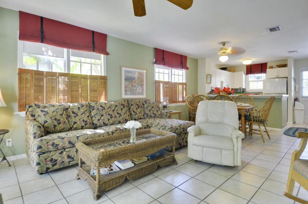 Photo of Livingroom in Bahama Village