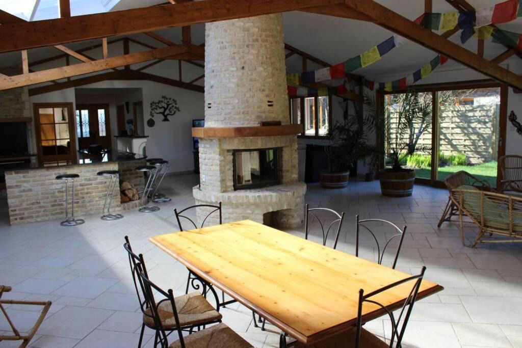 Photo of Others in Andres