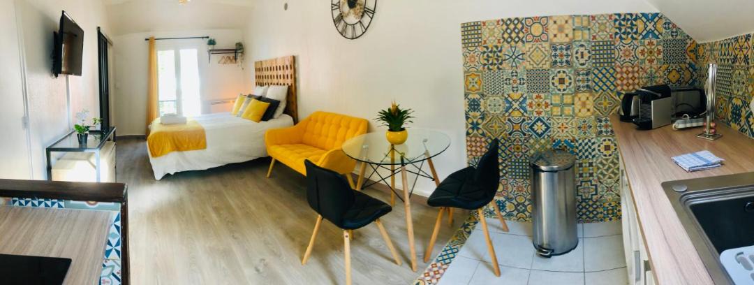 Photo of Others in Epernay