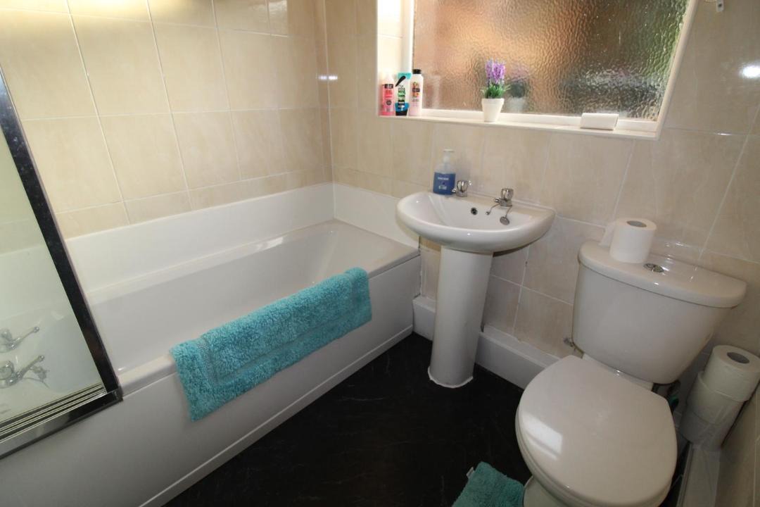 Photo of Bathroom in Heanor