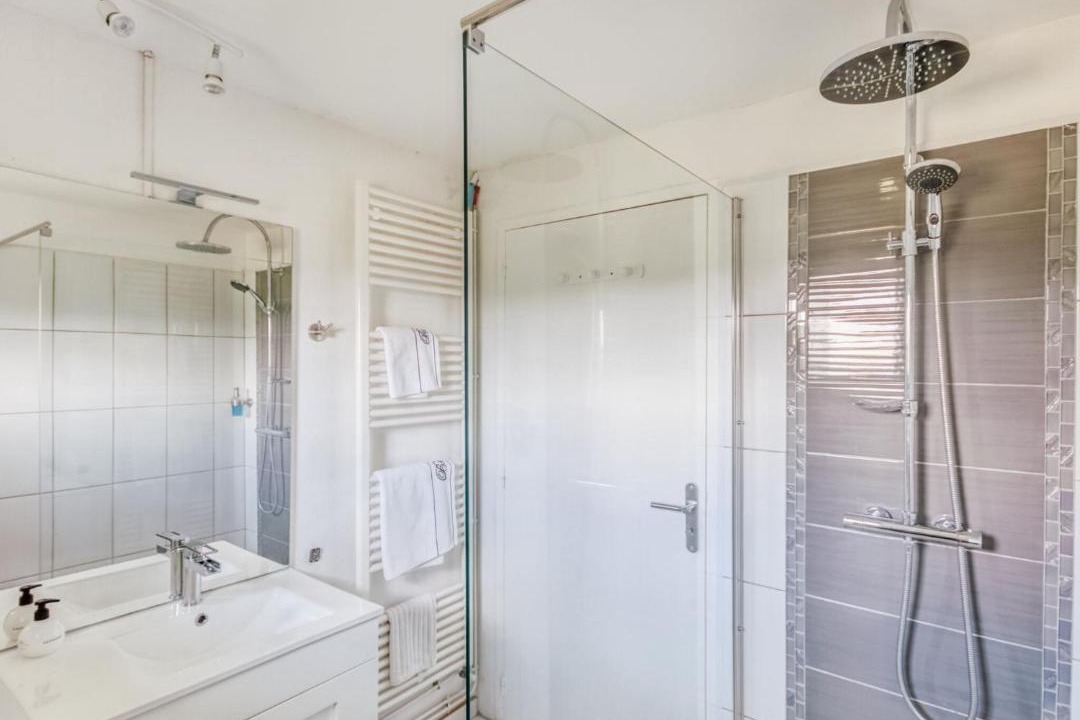 Photo of Bathroom in Tulle