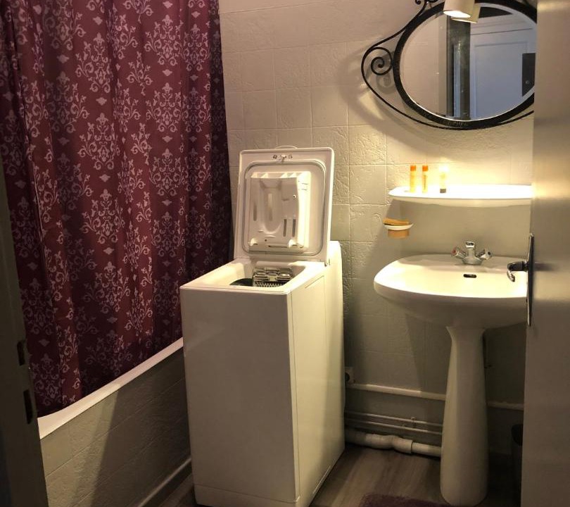 Photo of Bathroom in Bagneres-de-Luchon