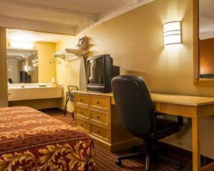 Photo of Bedroom in St. Charles
