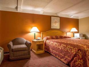 Photo of Bedroom in St. Charles