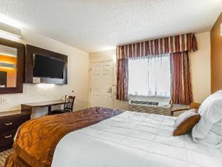 Photo of Bedroom in Rohnert Park