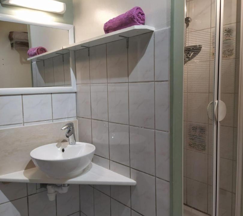 Photo of Bathroom in Joyeuse