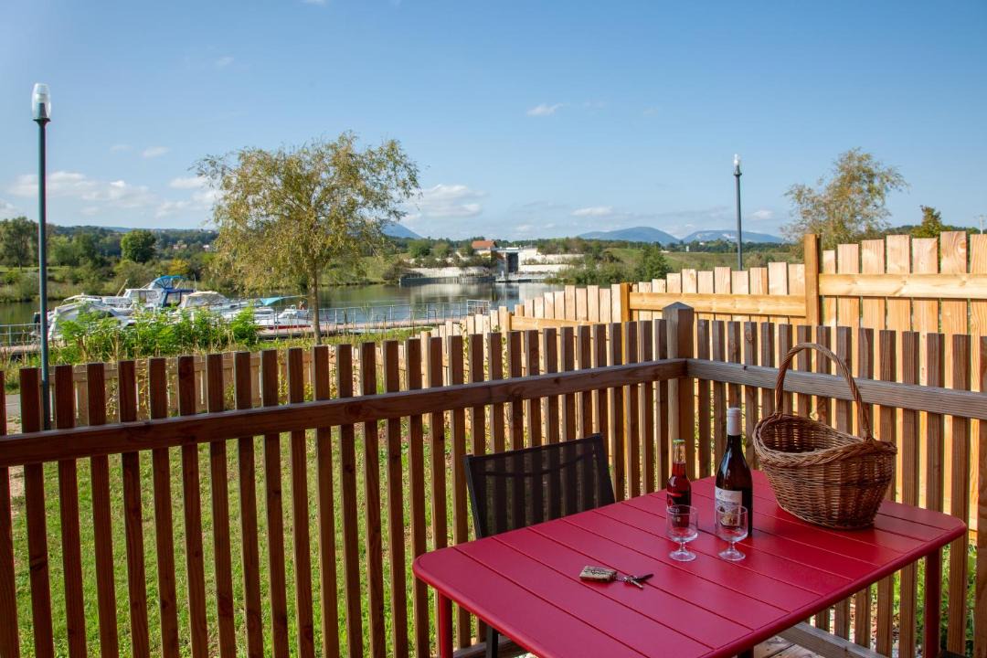 Photo of Patio Balcony in Virignin