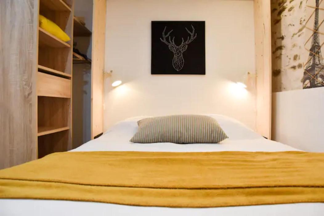 Photo of Bedroom in Talensac-Pont Morand