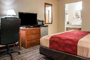 Photo of Bedroom in Paw Paw