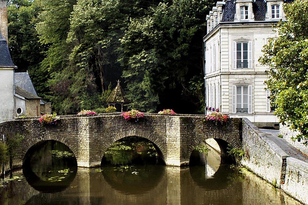 Photo of Others in Craon