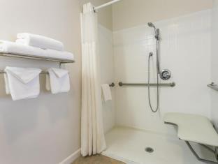 Photo of Bathroom in North Whisman