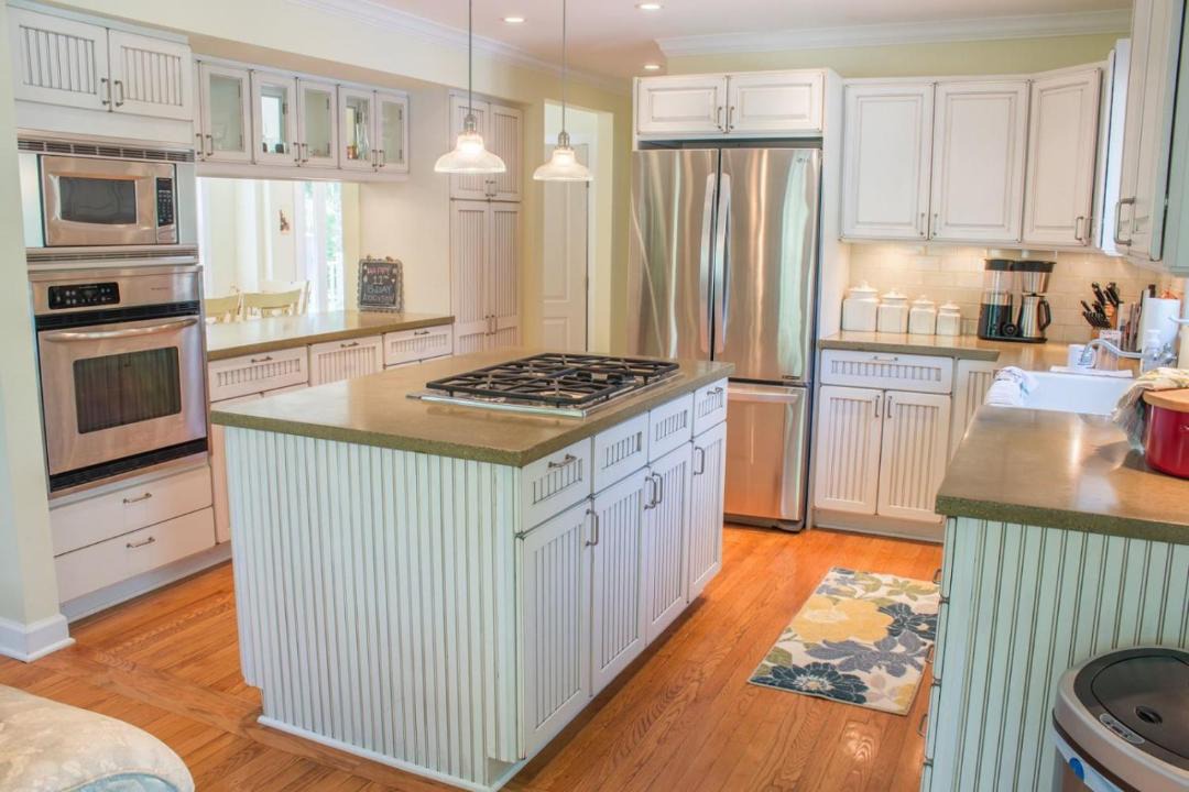 Photo of Kitchen in Lakeside