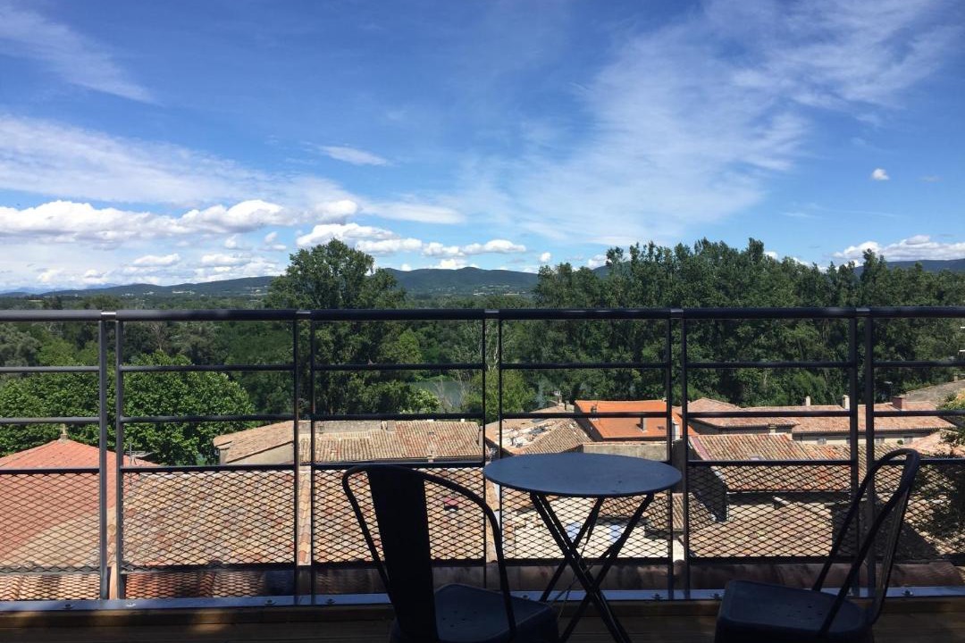 Photo of Others in Baix