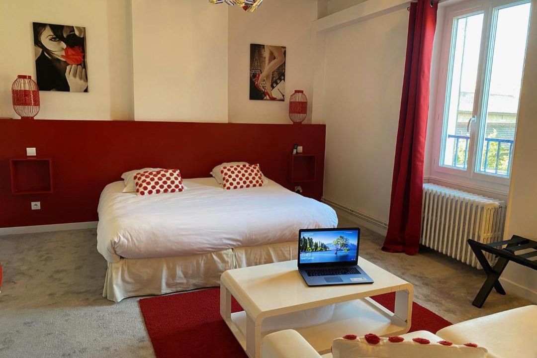 Photo of Others in Cognac