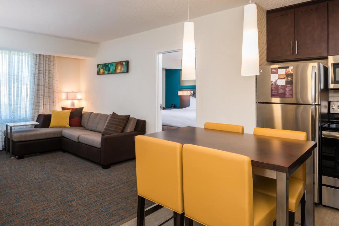 Photo of Livingroom in Decatur