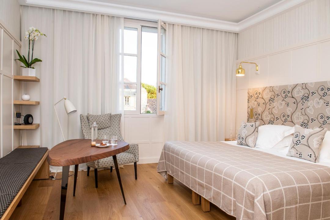 Photo of Others in Pauillac