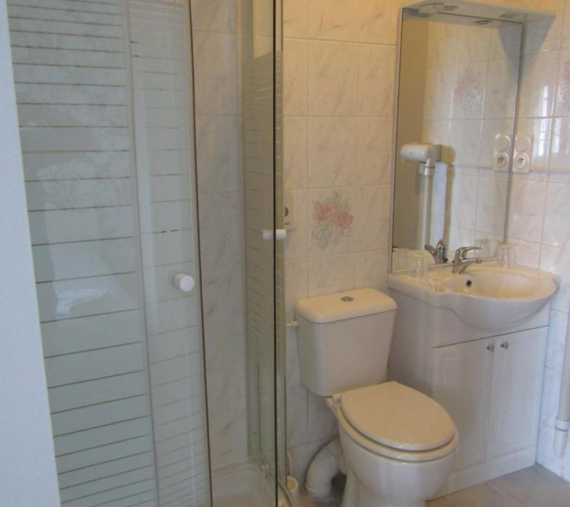 Photo of Bathroom in Mareuil-Sur-Lay-Dissais
