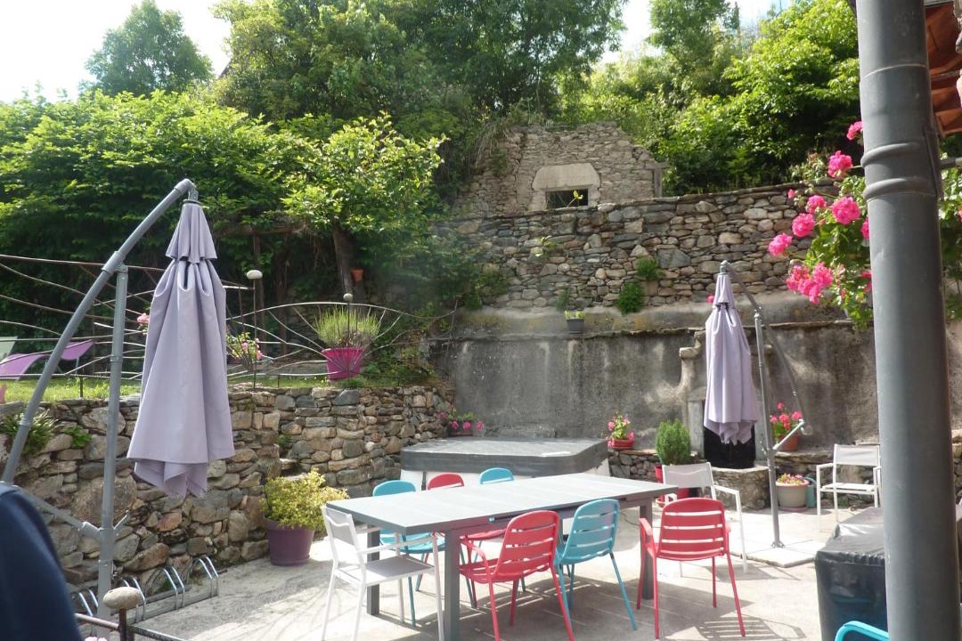Photo of Patio Balcony in Saint-Aventin
