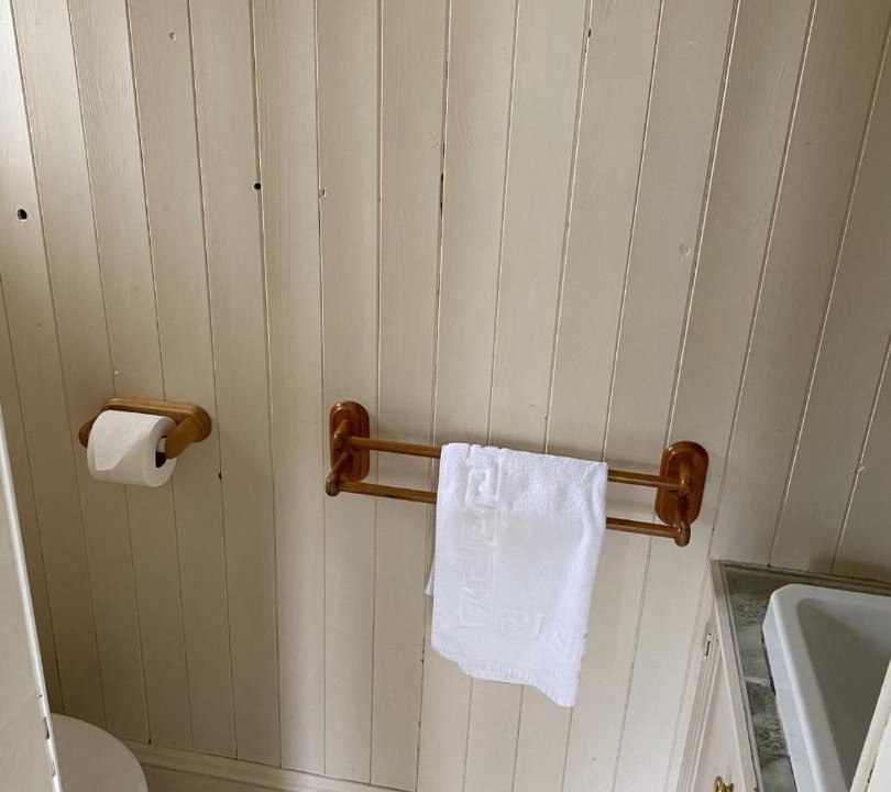 Photo of Bathroom in Porlock