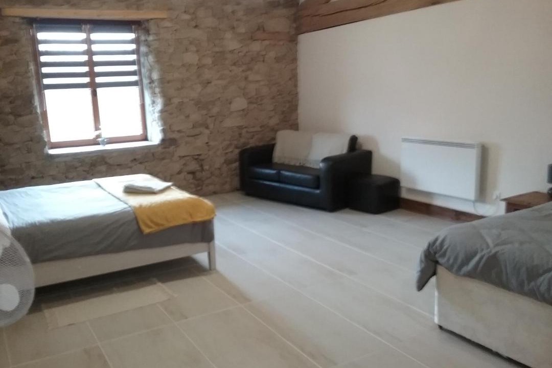 Photo of Others in Cieux