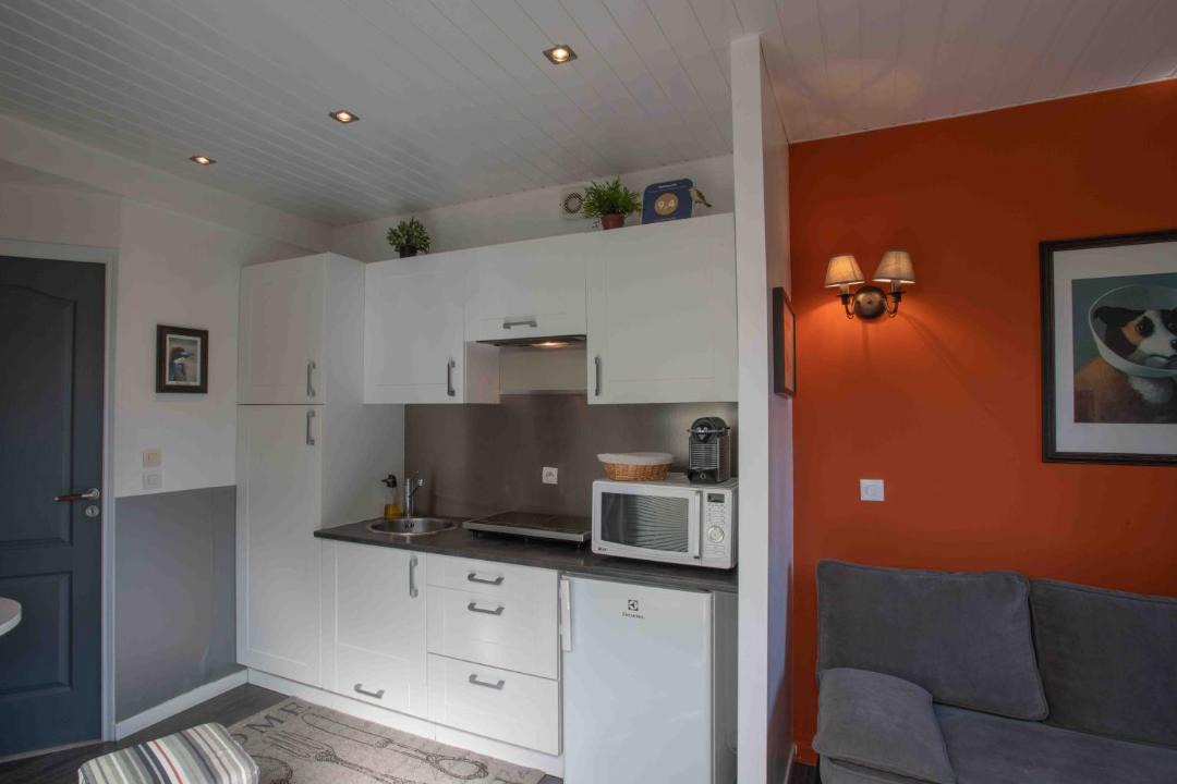 Photo of Kitchen in Magny-les-Hameaux