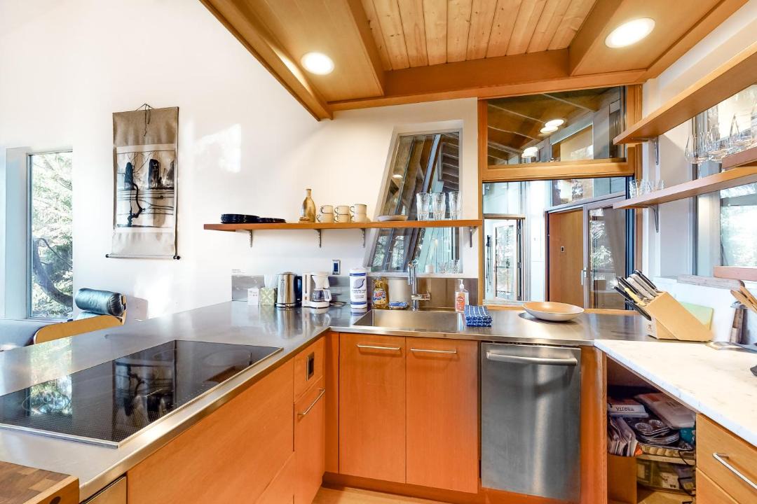 Photo of Kitchen in Cape Meares