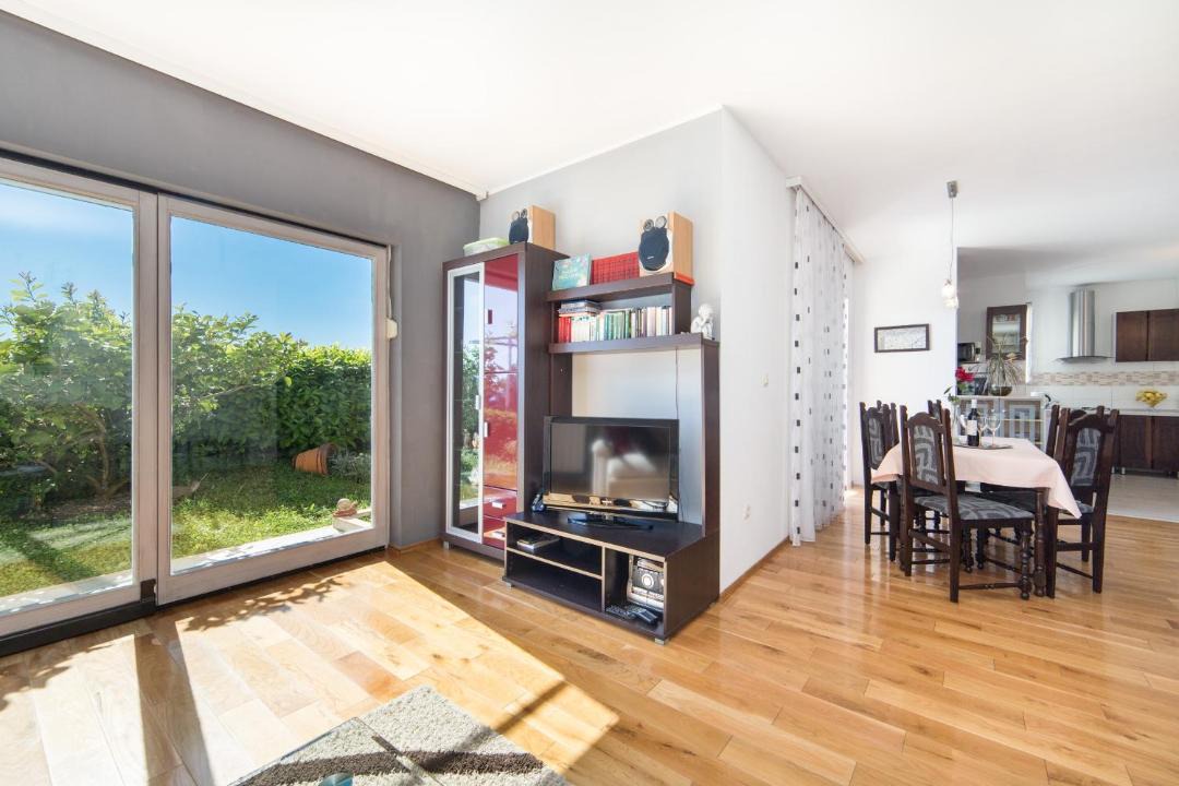Photo of Livingroom in Podgora