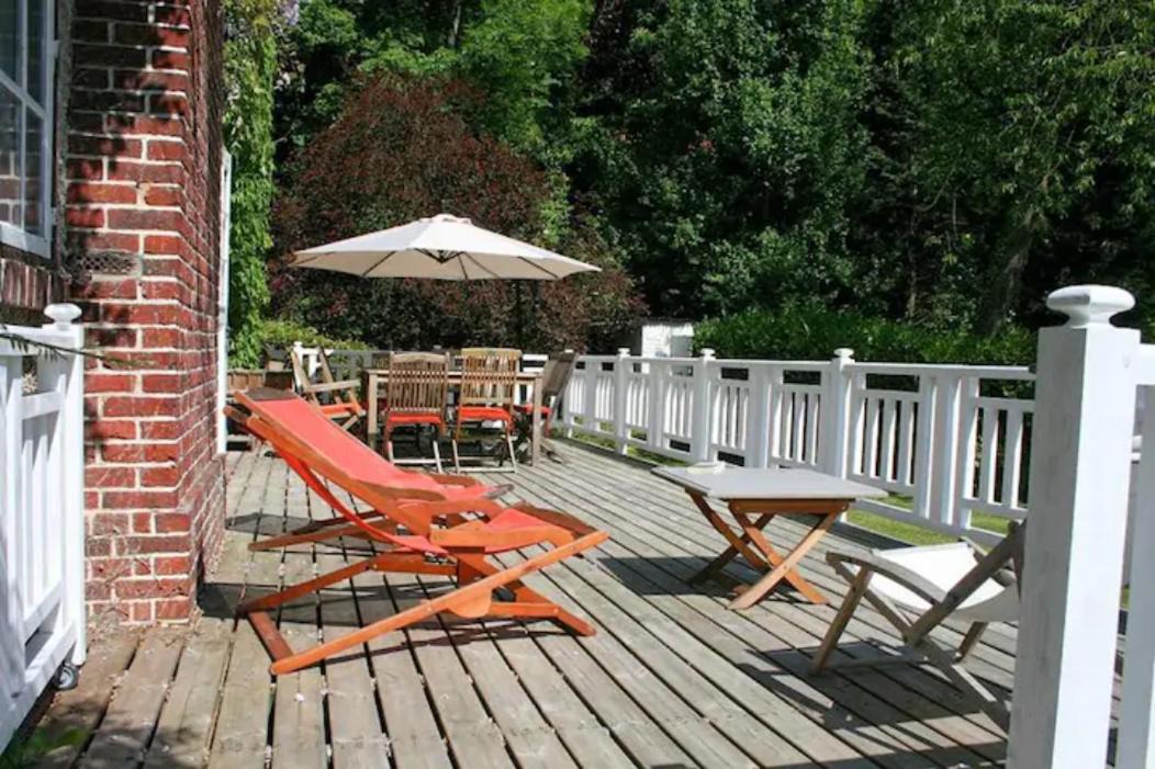 Photo of Patio Balcony in Saint-Aubin-sur-Scie