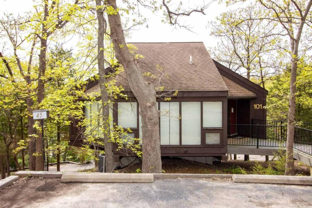 Photo of Others in Village of Four Seasons