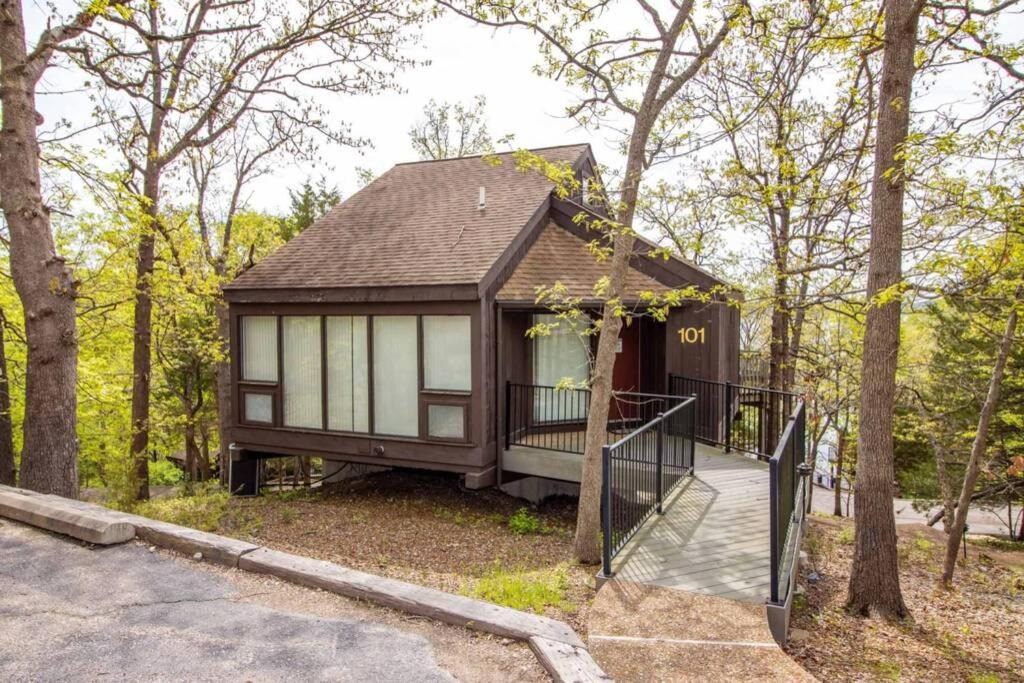 Photo of Others in Village of Four Seasons