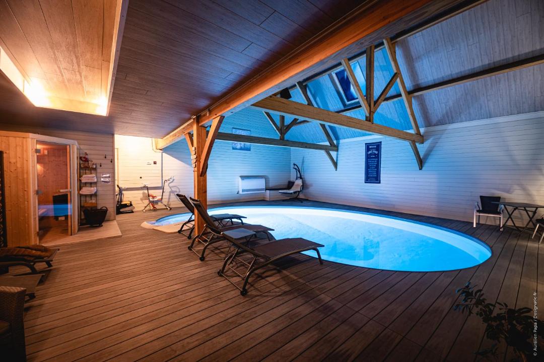 Photo of Others in Magny-le-Desert